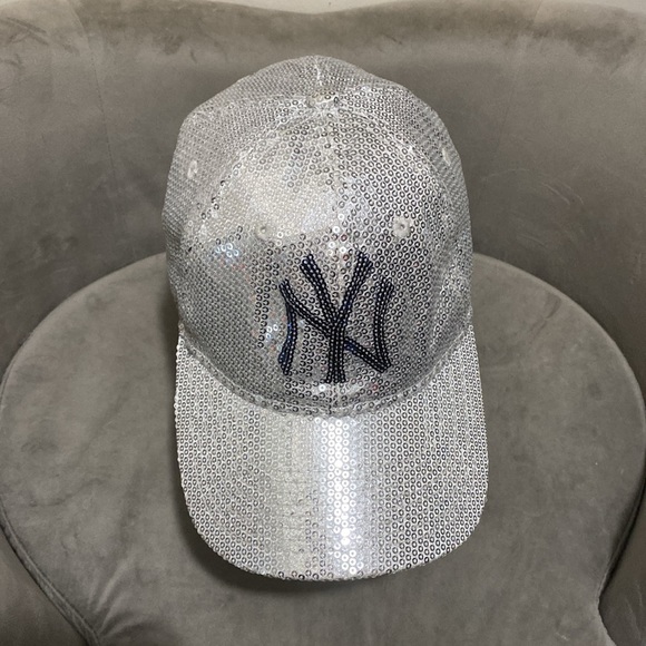 Victoria's Secret Accessories - New York Yankees Bling Sequined Hat